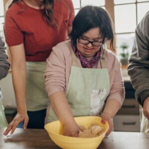 I would like to cook and connect with residents with at Dar il-Kaptan